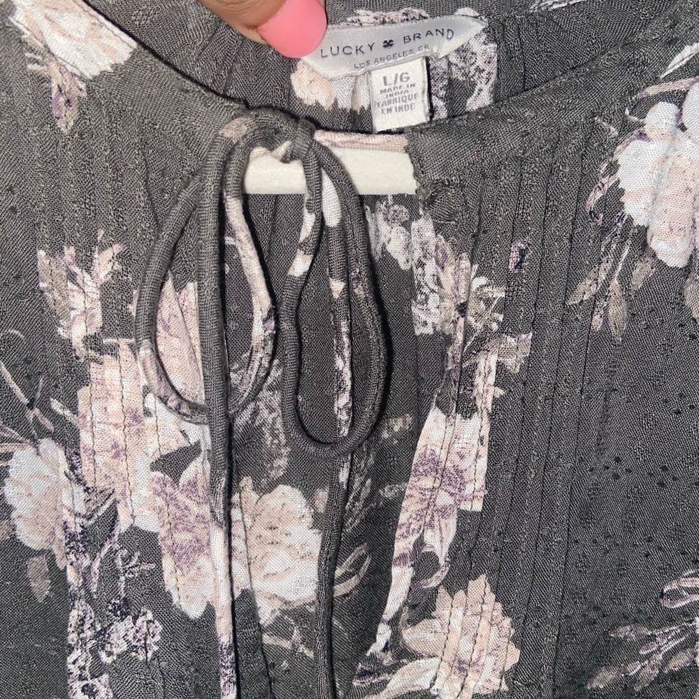 🍀 Lucky Brand Blouse 🍀